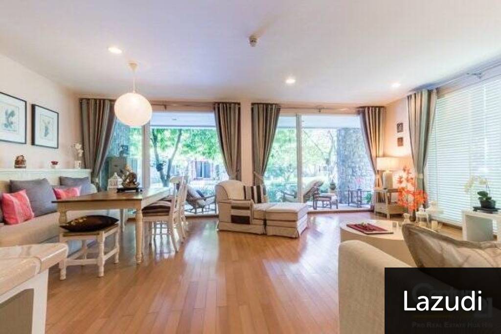 Beautifully Landscaped 3 Bed Beachfront Condo Beautifully Landscaped 3 Bed Beachfront Condo