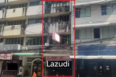 5 Level Building for Lease Along Busy Soi. 33