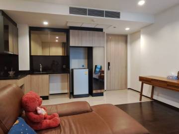 2Bed2Bath 60SQ.M The Line Ratchathewi