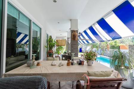 FULLRICH ASSET 3 : 2 bed pool villa