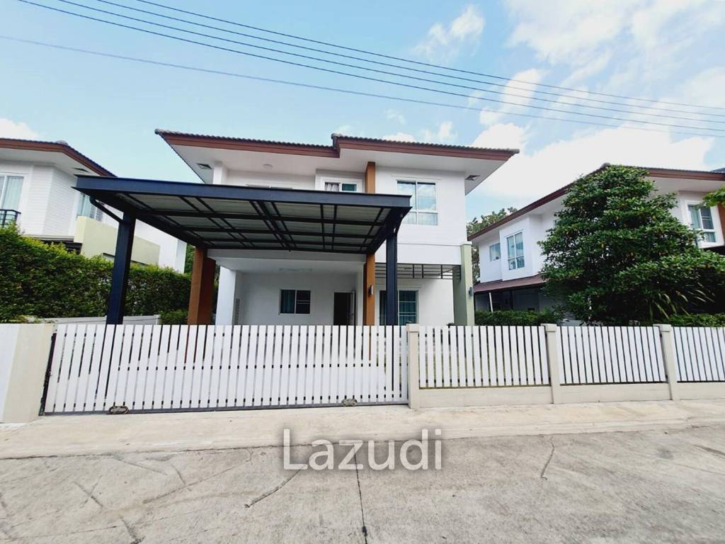 Detached 2 storey newly house for rent