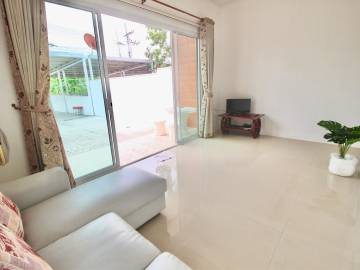 2 Bed 2 Bath Townhouse On Soi 102