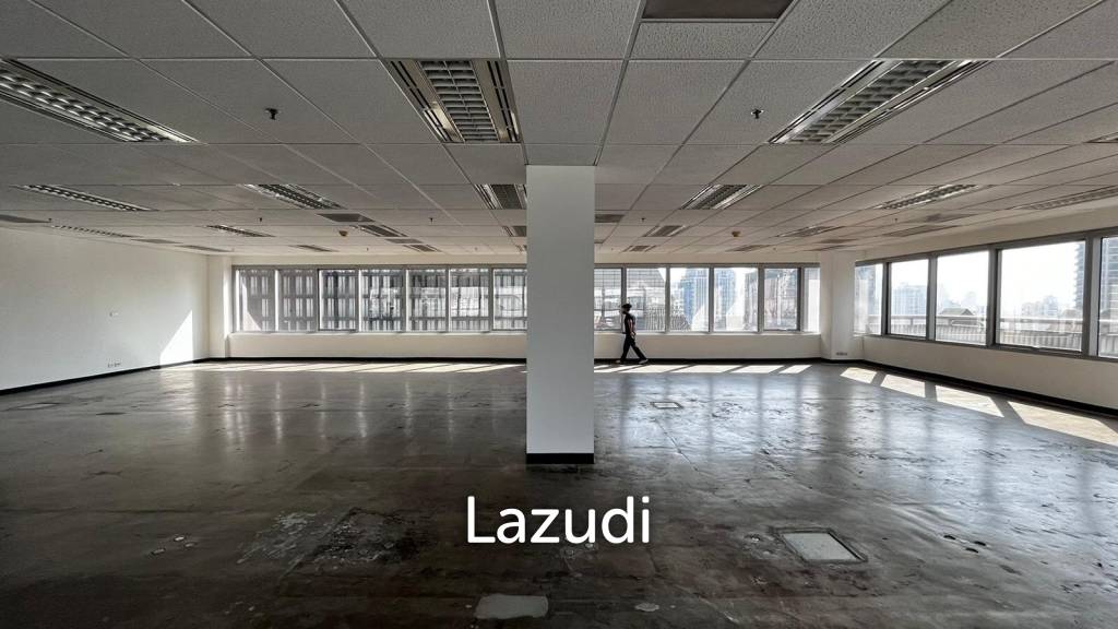 Office For Rent at Wave Place Ploenchit