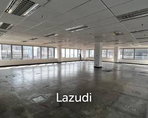 Office For Rent at Wave Place Ploenchit