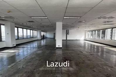 Office For Rent at Wave Place Ploenchit