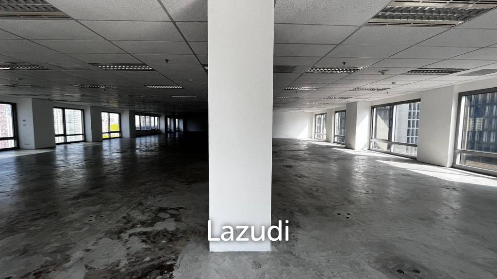 Office For Rent at Wave Place Ploenchit