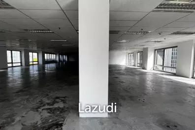 Office For Rent at Wave Place Ploenchit