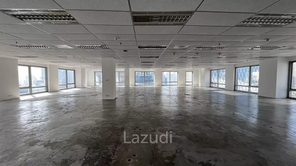 Office For Rent at Wave Place Ploenchit