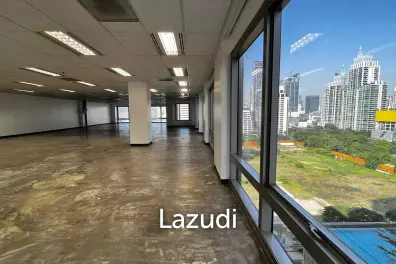 Office For Rent at Wave Place Ploenchit