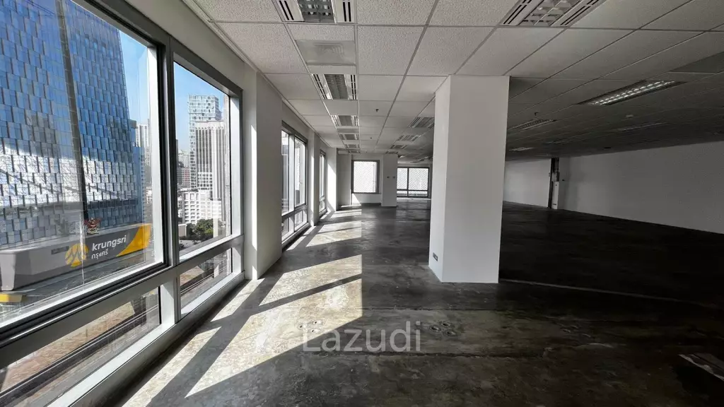 Office For Rent at Wave Place Ploenchit