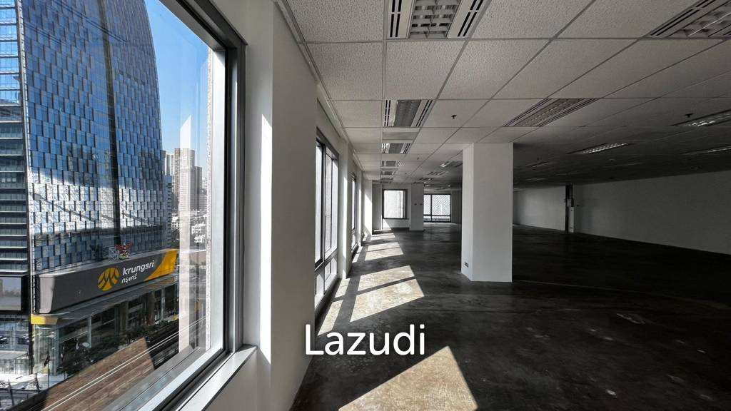 Office For Rent at Wave Place Ploenchit