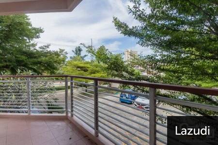 FLAMETREE : 1 Bed Condo in Town: Great Value Unit