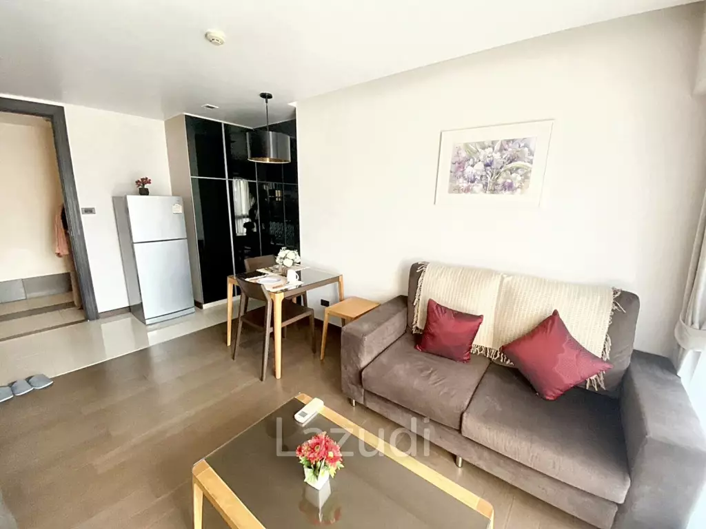 1 Bed 1 Bath 40.49 SQ.M Tidy Thonglor