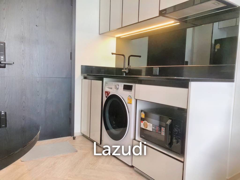 1 Bed 32 SQ.M Chapter Charoennakorn-Riverside