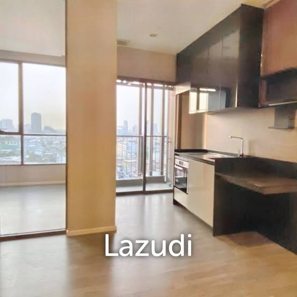1 Bed 1 Bath 35 SQ.M The Room Sathorn - St.Louis