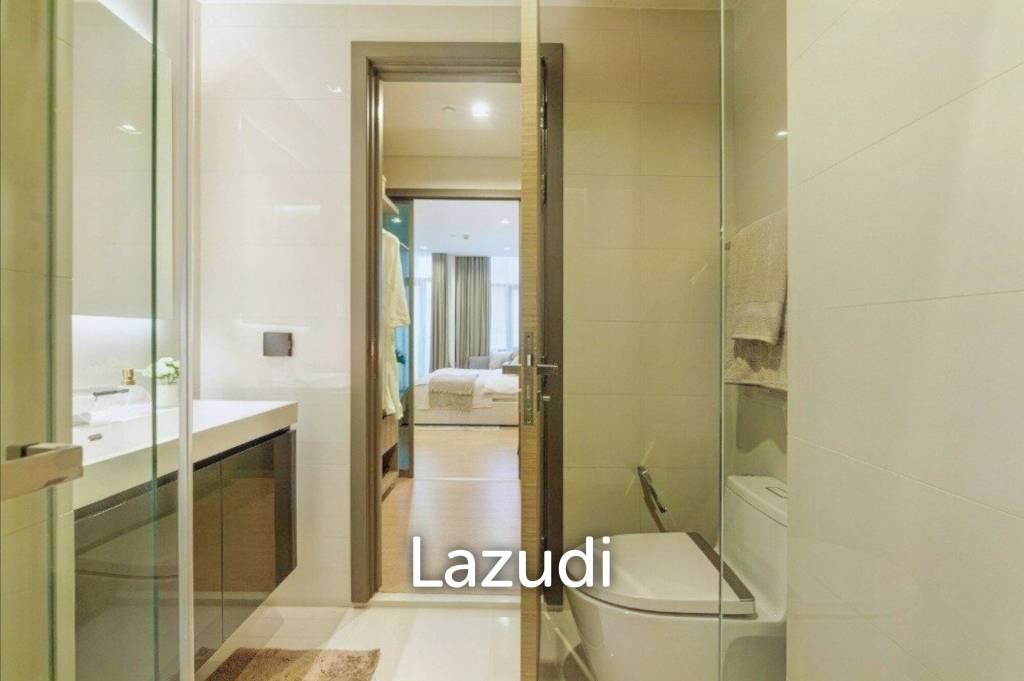 1 Bed 1 Bath 56.20 SQ.M The Room Charoenkrung 30