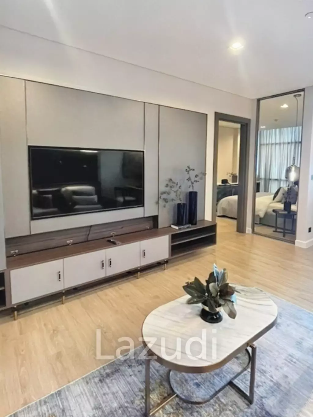 1 Bed 1 Bath 56.20 SQ.M The Room Charoenkrung 30