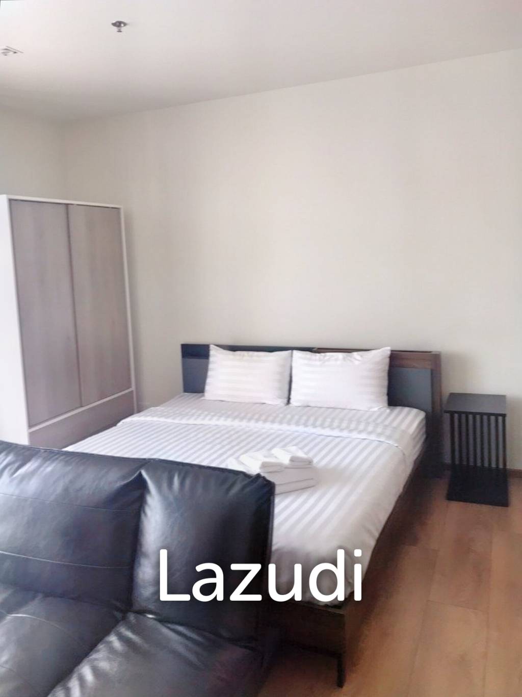 1 Bed 1 Bath 32 SQ.M Park Origin Phromphong