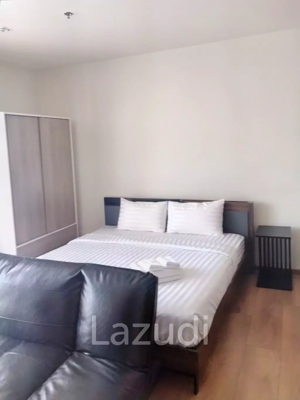 1 Bed 1 Bath 32 SQ.M Park Origin Phromphong