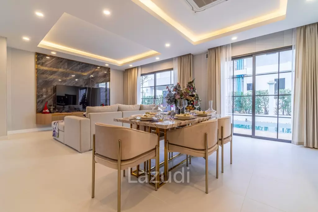 4 Beds 4 Bath 305 SQ.M Rungsii Village