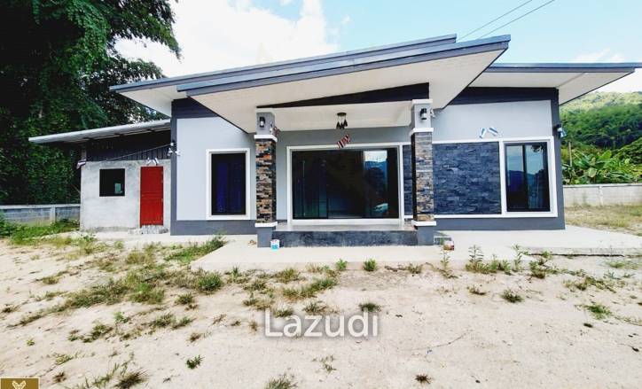 Modern-style detached house for sale.
