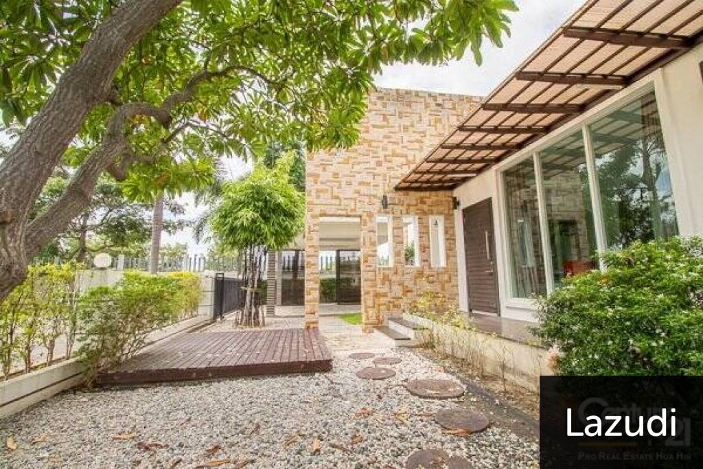 Modern Design 3 Bed Villa on Lovely Development Modern Design 3 Bed Villa on Lovely Development