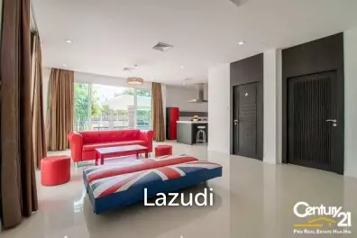 Modern Design 3 Bed Villa on Lovely Development