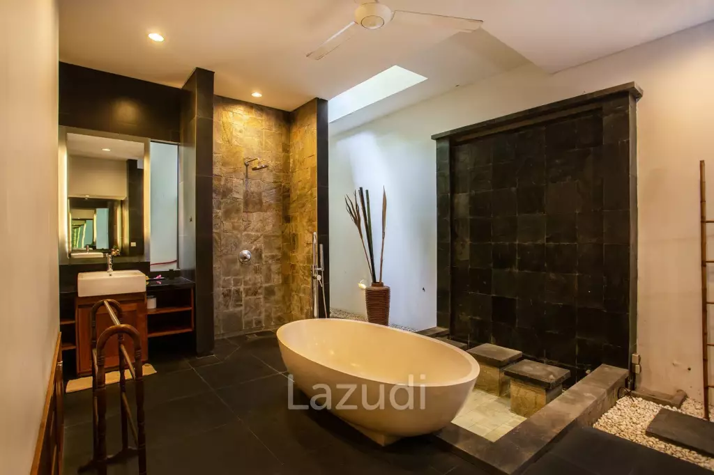 Contemporary Balinese Home with Spectacular Jimbaran Bay View
