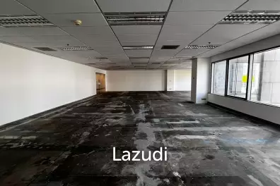 Office For Rent at Wave Place Ploenchit