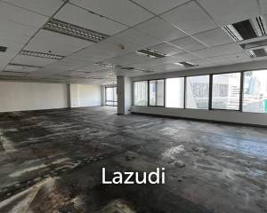 Office For Rent at Wave Place Ploenchit