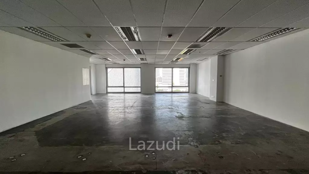 Office For Rent at Wave Place Ploenchit