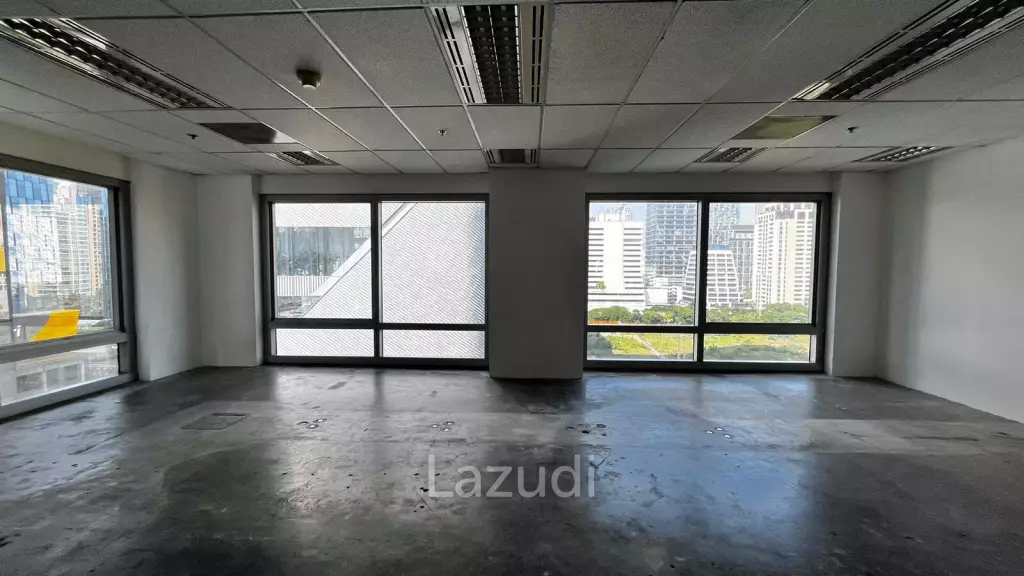 Office For Rent at Wave Place Ploenchit