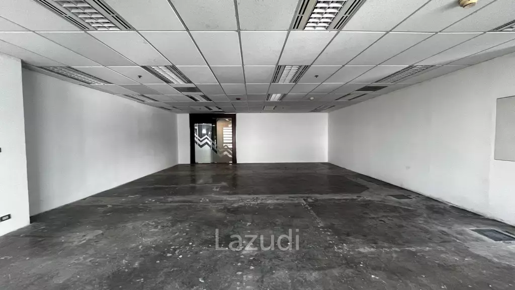 Office For Rent at Wave Place Ploenchit