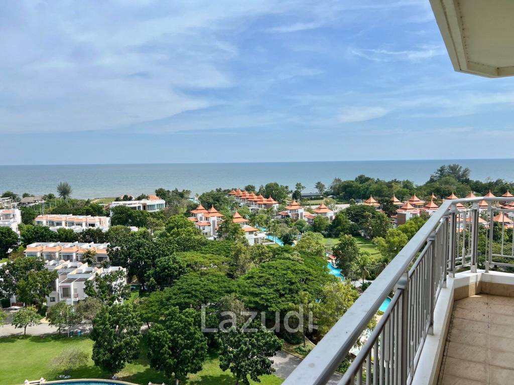 Boathouse: 1 Bedroom Sea View Condo