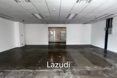 Office For Rent at Wave Place Ploenchit