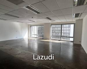 Office For Rent at Wave Place Ploenchit