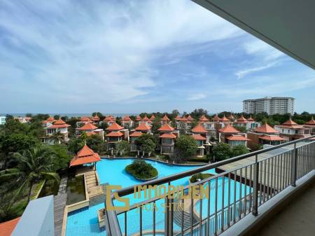 Boathouse: 2 Bedroom Condo With Sea View