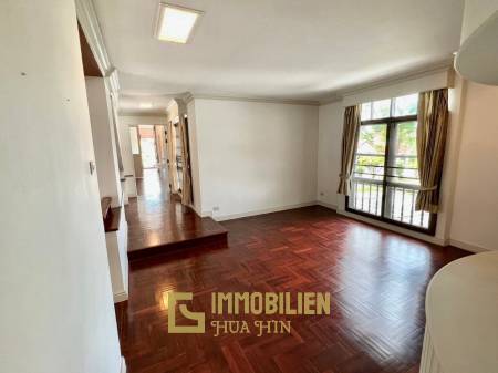 1,034 m² 4 Chambre 5 Salle de bain Villa Pour Vente