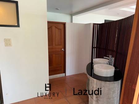 1,034 metro cuadrado 4 ` 5 Baño Villa de Venta