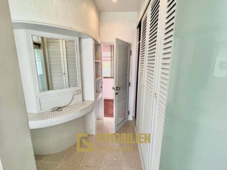 1,034 m² 4 Chambre 5 Salle de bain Villa Pour Vente