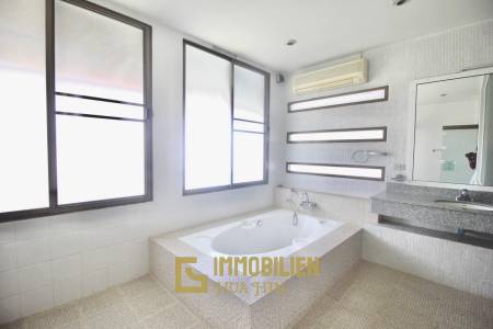 1,034 m² 4 Chambre 5 Salle de bain Villa Pour Vente