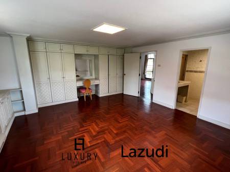 1,034 metro cuadrado 4 ` 5 Baño Villa de Venta