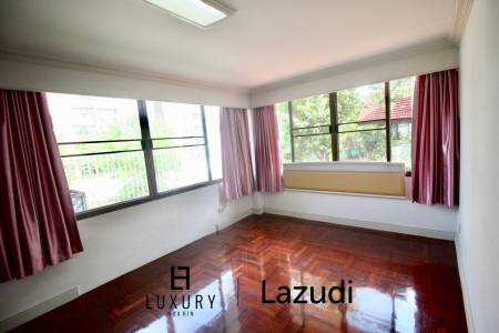 1,034 metro cuadrado 4 ` 5 Baño Villa de Venta