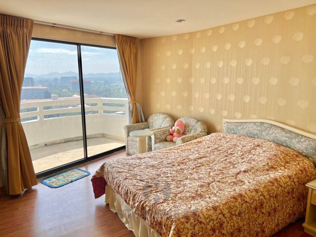 VIP CondoChain Cha Am: 2 Bedroom Sea View Condo