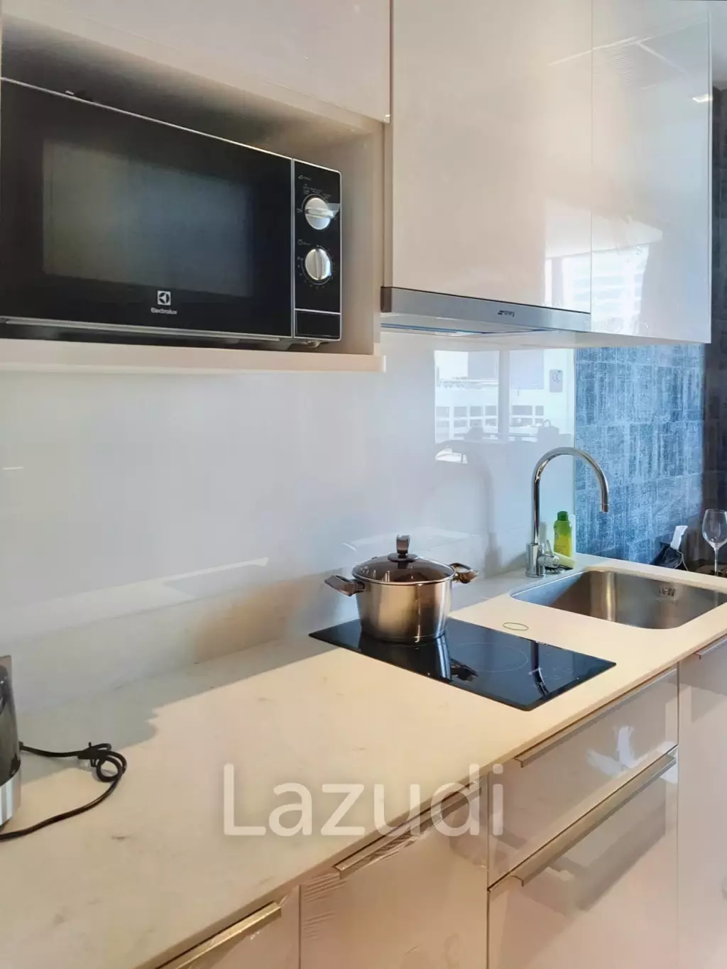 1 Bed 1 Bath 35 SQ.M At Ashton Silom