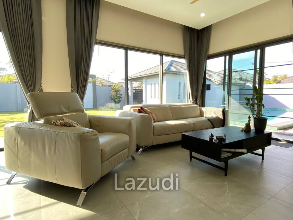 Pool Villa for Sale at Baan Pattaya 6