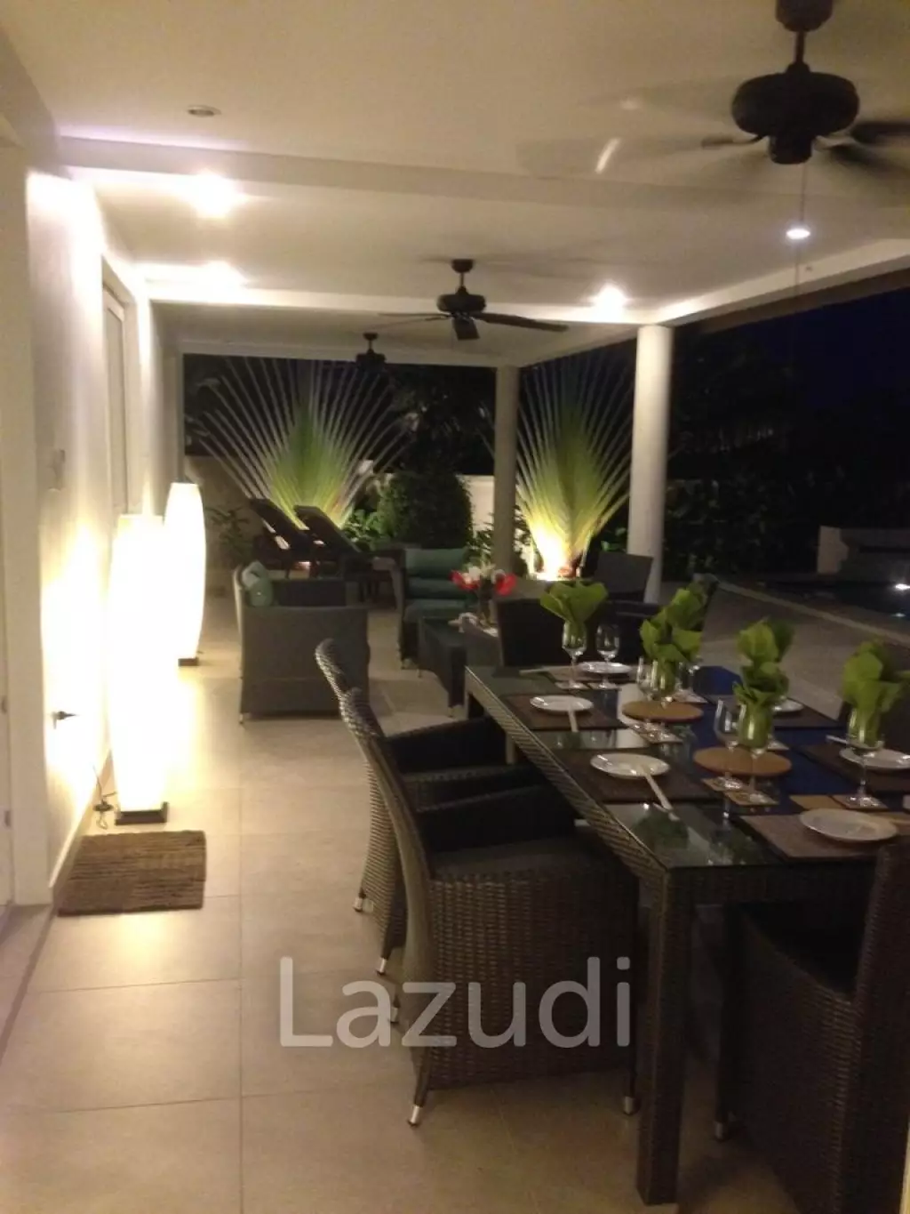 The View: Beautiful 3 Bedroom Pool Villa
