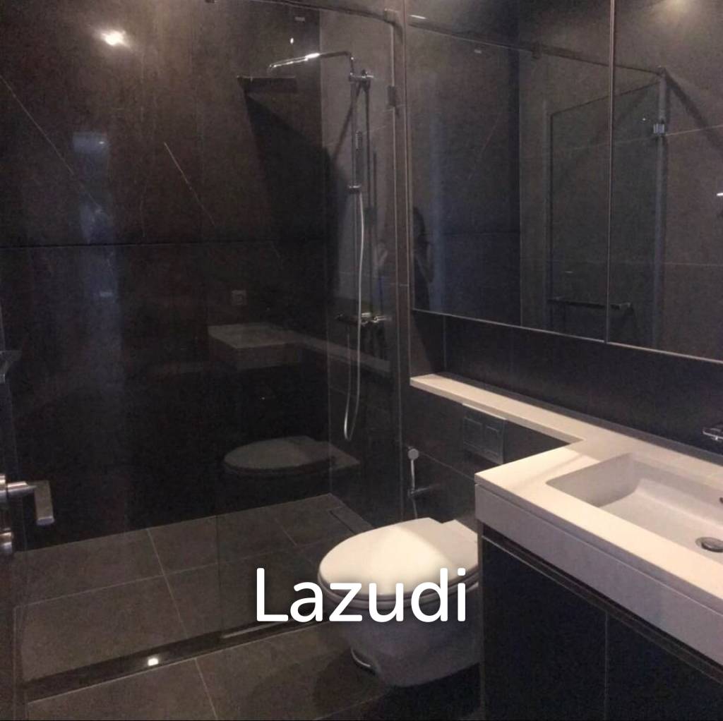 77 sqm 2 Bed Condo at The Esse at Singha Complex, Bang Kapi Huai Kwang