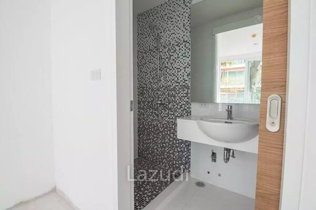 2 Bed Beachfront Condo