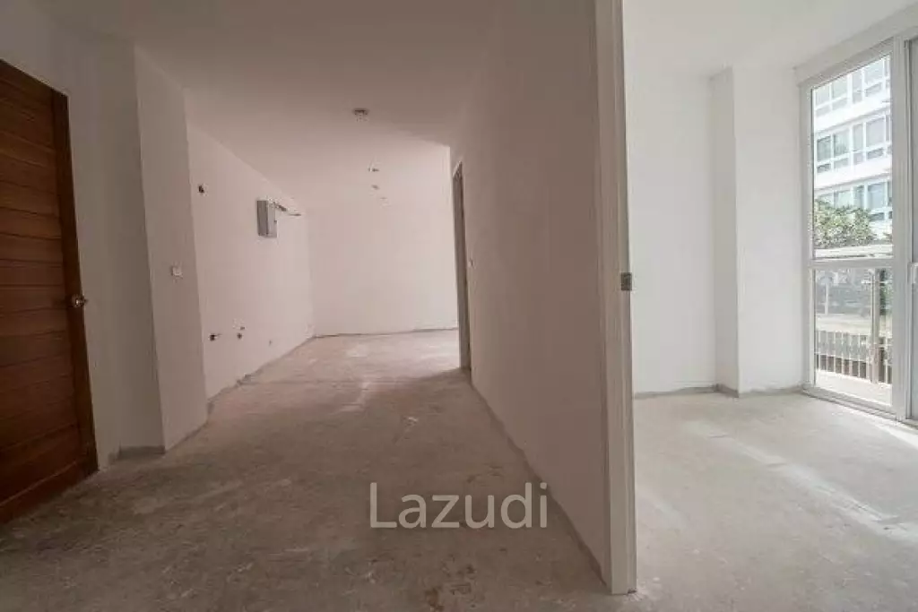 2 Bed Beachfront Condo